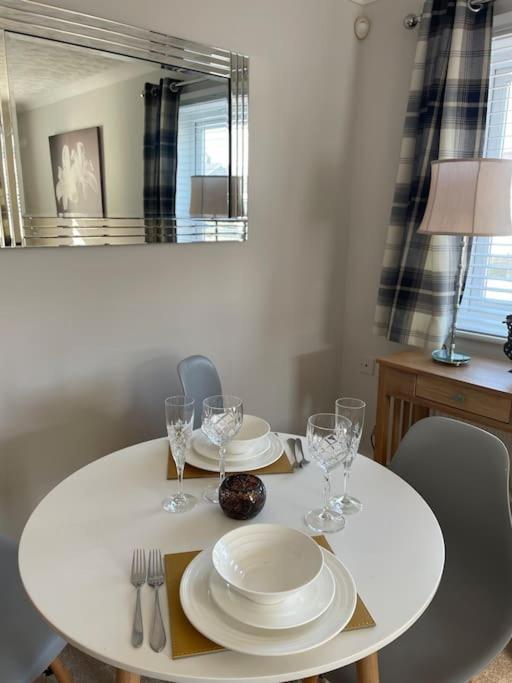 The Cwtch - A Self Contained One Bedroom Annex Pwllheli Extérieur photo